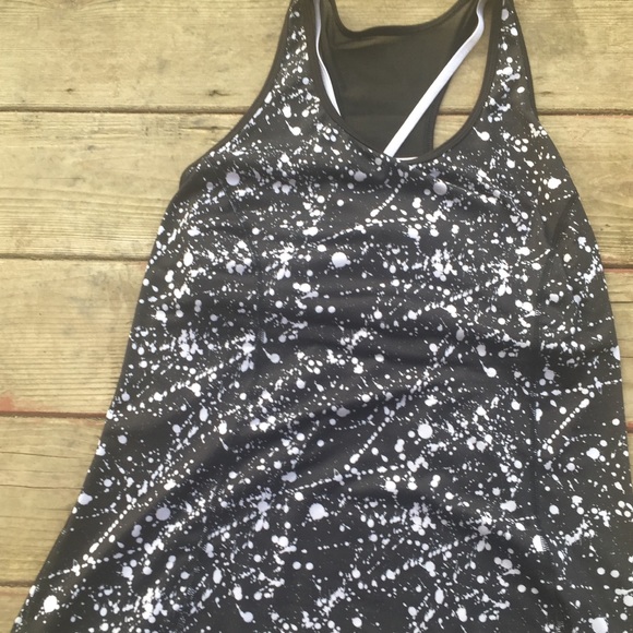 Daskin tank top - Picture 1 of 2
